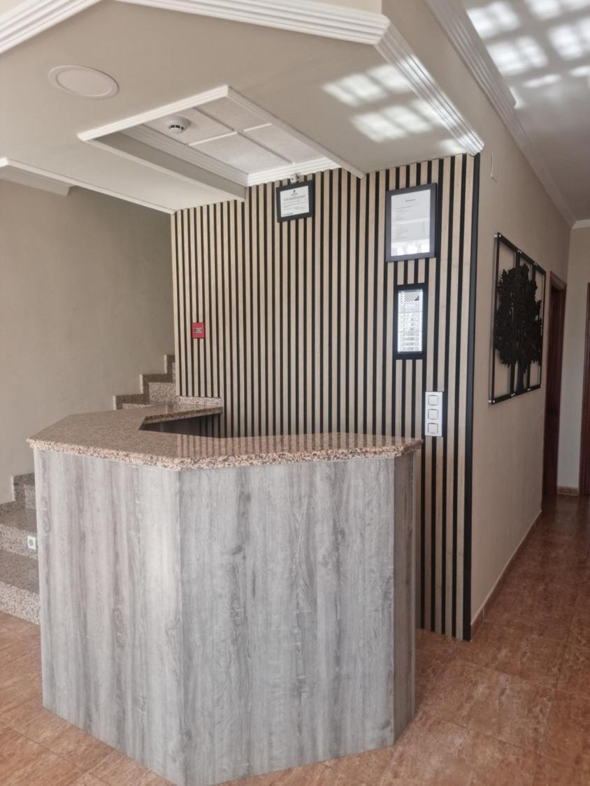Hostal Restaurante El Paraiso ดอน เบนิโต ภายนอก รูปภาพ